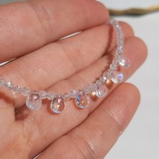 collier raffiné pierre