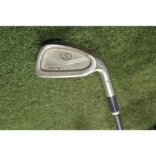 Femme Cobra Surdimensionné