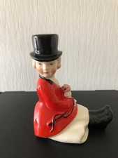 porcelaine BIHL : dame en tenue de vénerie