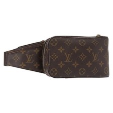 LOUIS VUITTON Monogram