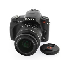 Sony A230 + 18‑55 SAM –