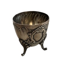 Coquetier tripode en ARGENT Massif poinçonné MINERVE oeuf poule table service