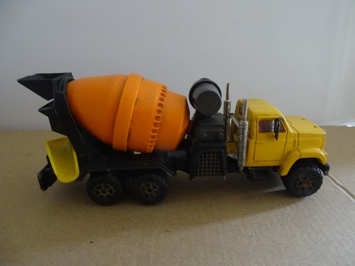 Camion toupie béton majorette - camion,