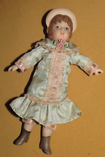 Poupée Pamela Phillips