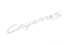 Porsche Cayenne S Emblem