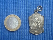 B33  TB Médaille Ancien