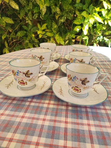 Anciennes tasses thé café - anciennes,