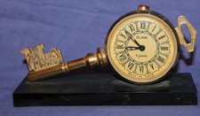 Ancienne clé d'horloge