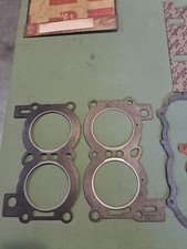 FORD TAUNUS V4_ 12M/12MTS  2 joints de  Culasses Droit Et Gauche 