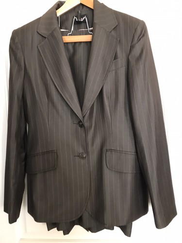 Tres beau tailleur - tres, jupe