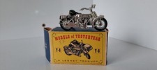 LESNEY Y8 MATCHBOX SIDE CAR