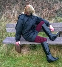 Bottes en caoutchouc Hunter Melrose à talon compensé de 7 cm, pointure 42, portées seulement trois fois