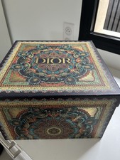 12 Assiettes Dior