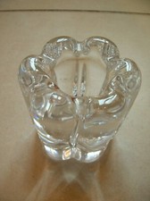 Ancien vase en verre de 7,5 cm x 6,5 cm