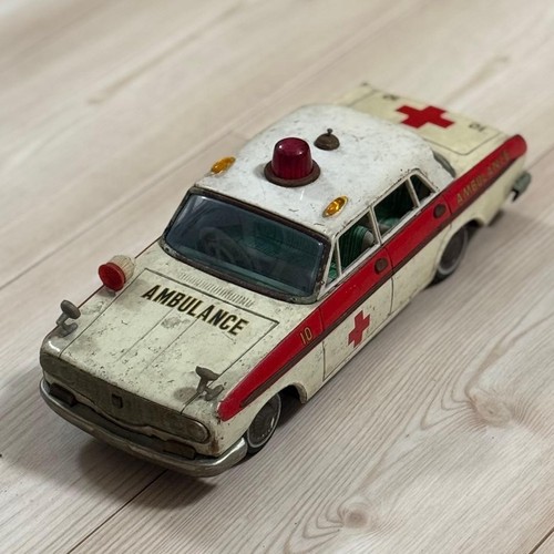 【Ancienne voiture en