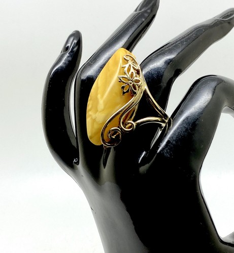 Bague ambre faite la - en,