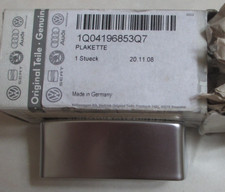 Cache / Emblème / Clip chromé volant VW Golf V, Passat B6 - OEM: 1Q04196853Q7