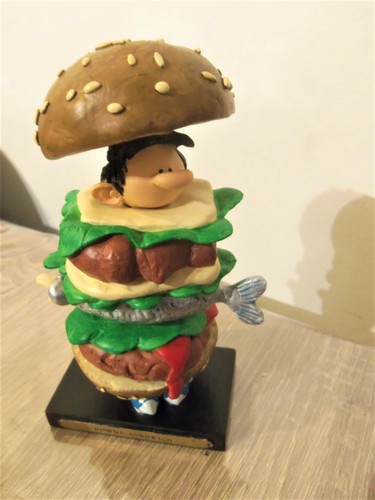 Figurine resine gaston - figurine,