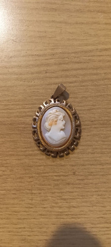 Camée pendentif ancien avec