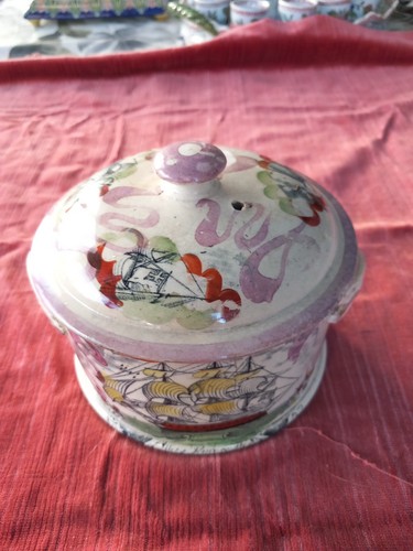 Rare pot faience lustrée - faience,