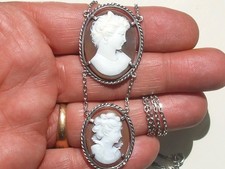 TRES BEAU COLLIER ANCIEN
