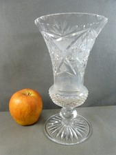 Vase type Médicis en cristal
