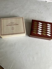 Ancienne boîte en carton pour