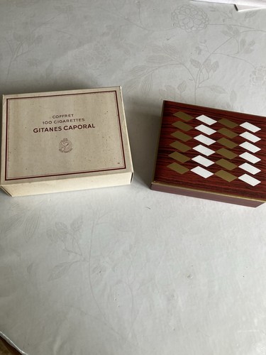 Ancienne boîte carton - boîte, pour