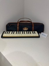 SUZUKI M-37C Melodion Melodica