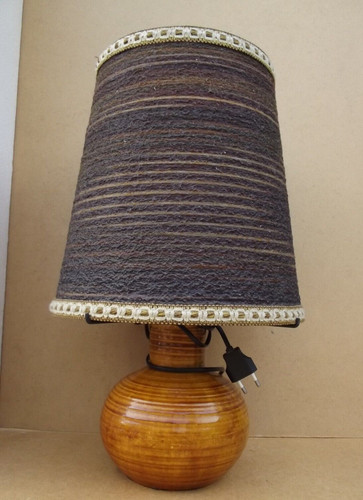 Accolay pied lampe - , en