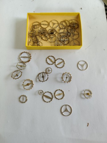 Lot fournitures - lot,