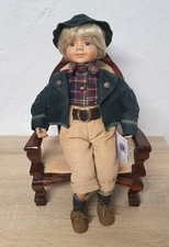 Poupée d'artiste poupée en