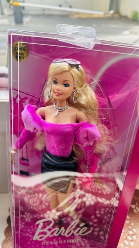 Barbie deluxe style - deluxe,