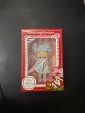 Poupée N°16 Charlotte aux