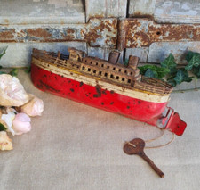 ANCIEN BATEAU PAQUEBOT MECANIQUE JEP JOUET EN TOLE AVEC CLE