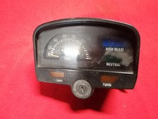 BLOC COMPTEUR OCCASION AVEC 45584 KMS + NEIMAN SANS CLE POUR MOTO YAMAHA 125 SR