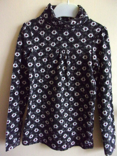 Réf 357 fille - fille,
