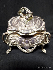 RARE  ANCIEN PETIT COFFRET A