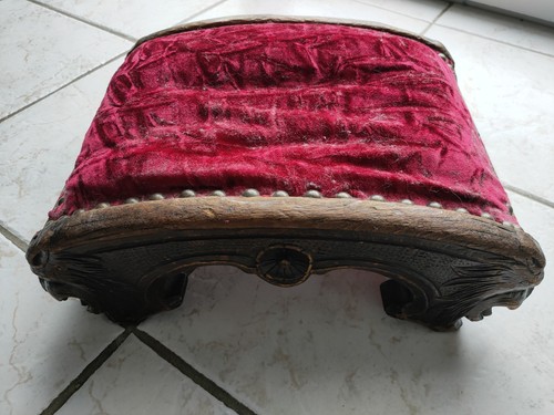 Marche pied ancien velours - marche,