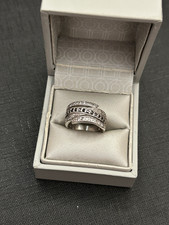 belle bague argent massif avec