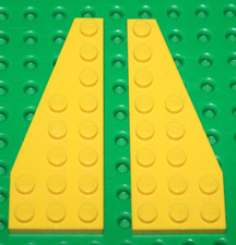 Lego Yellow Wedge ref 50304