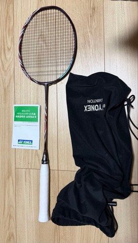 Raquette badminton yonex - raquette,