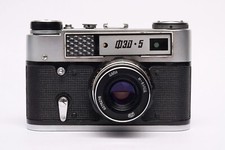 FED 5 APPAREIL PHOTO RUSSE ARGENTIQUE TRES BON ETAT AVEC SACOCHE CUIR