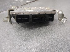 COMMANDE MOTEUR ENGINE CONTROL UNIT Toyota Avensis (T27) 8966105K50