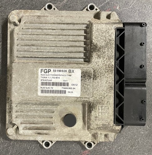 Calculateur moteur opel tigra - moteur,