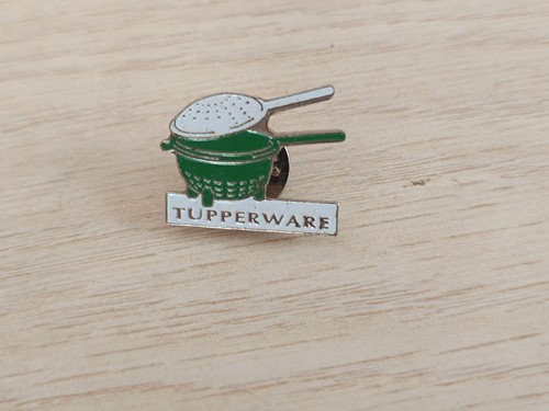 Pin tupperware ustensile - pin’s,