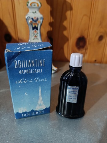Ancien flacon plein - ancien,