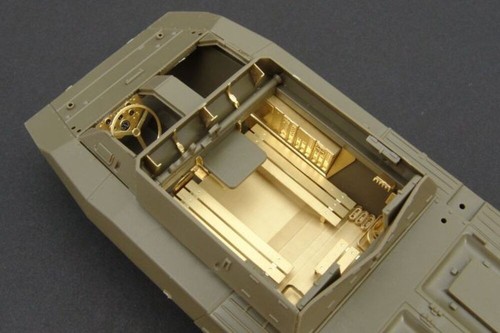 M20 armored car interior - u,
