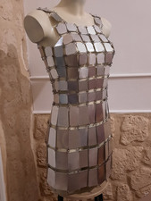 RARE Robe metallique Paco