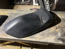 Selle Principale Et Selle Passager Majesty 125 Année 2009. Selle À Recoudre